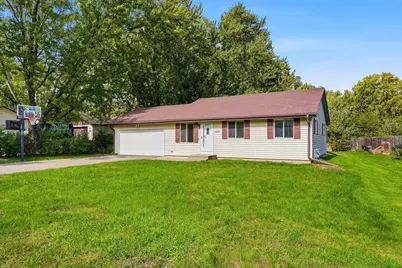 2657 5th Street E, Maplewood, MN 55119 - Photo 1