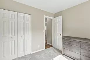 2657 5th St E, Maplewood, MN 55119 - Photo 21