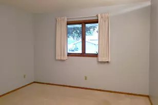 617 2nd St NE, Osseo, MN 55369 - Photo 15
