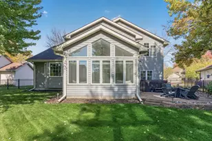 10007 Hidden Oaks Ln N, Champlin, MN 55316 - Photo 53