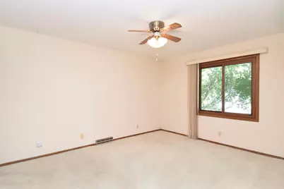 824 Benton Street, Anoka, MN 55303 - Photo 13