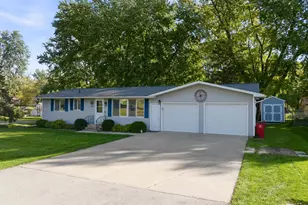 520 Walnut St, Mantorville, MN 55955 - Photo 37
