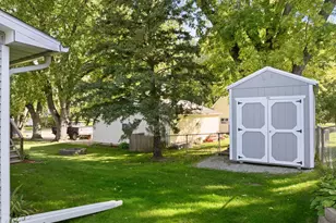 520 Walnut St, Mantorville, MN 55955 - Photo 3