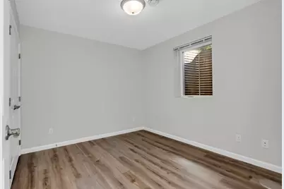 422 Rivoli Drive, Saint Paul, MN 55130 - Photo 35