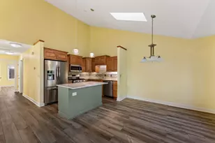 12500 Parkwood Dr, Burnsville, MN 55337 - Photo 7
