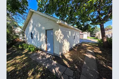 938 17th Avenue SE, Minneapolis, MN 55414 - Photo 3