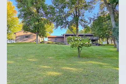 510 Woodland Trail, Fergus Falls, MN 56537 - Photo 47