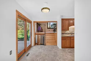 11340 Harrison Rd, Bloomington, MN 55437 - Photo 17