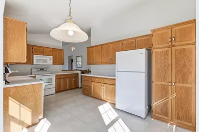 5758 Willow Lane N, Shoreview, MN 55126 - Photo 13