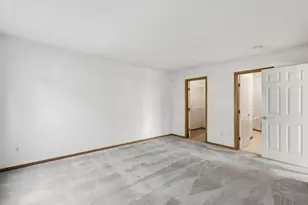 5758 Willow Ln N, Shoreview, MN 55126 - Photo 19