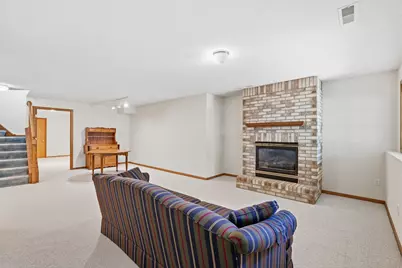 5758 Willow Lane N, Shoreview, MN 55126 - Photo 31