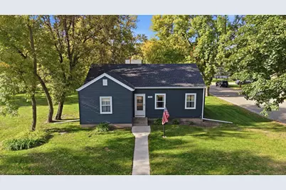 402 Emerson Avenue N, Raymond, MN 56282 - Photo 3