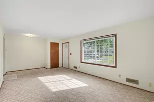 14669 Danbury Ave W, Rosemount, MN 55068 - Photo 3