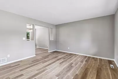 963 Marnie Street S, Maplewood, MN 55119 - Photo 9