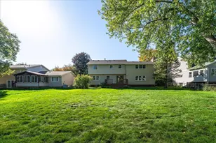 1331 Willow Cir, Roseville, MN 55113 - Photo 59
