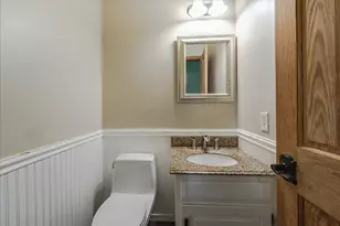 1331 Willow Cir, Roseville, MN 55113 - Photo 17