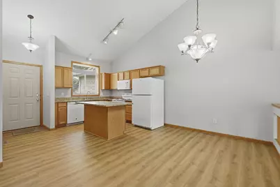 4104 Jarmann Lane, Shakopee, MN 55379 - Photo 7