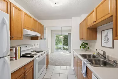 2325 Hampshire Avenue S, Saint Louis Park, MN 55426 - Photo 5