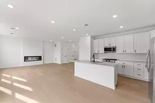 7628 Lotus Ln, Lino Lakes, MN 55038 - Photo 5