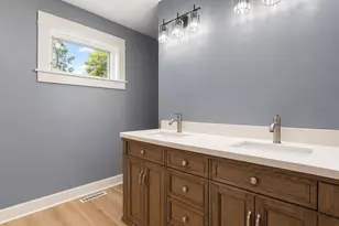 403 2nd St, Lyle, MN 55953 - Photo 29