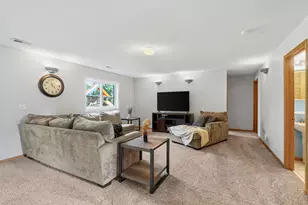 18566 96th Pl N, Maple Grove, MN 55311 - Photo 15