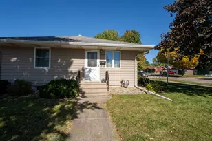1919 5th Ave SE, Austin, MN 55912 - Photo 3