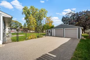 6056 Sumter Ave N, New Hope, MN 55428 - Photo 29