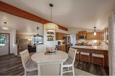 11404 330th Avenue, Blue Earth, MN 56013 - Photo 7
