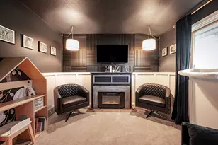 11404 330th Ave, Blue Earth, MN 56013 - Photo 27
