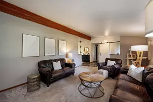 11404 330th Ave, Blue Earth, MN 56013 - Photo 5