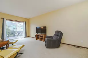 13231 Virginia Ave S, Savage, MN 55378 - Photo 7