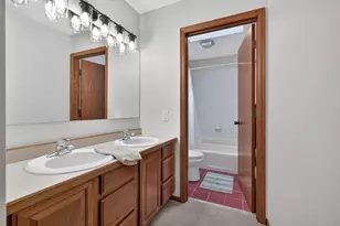 7780 Glenda Ct, Apple Valley, MN 55124 - Photo 19