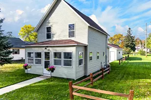 207 4th St NE, Crosby, MN 56441 - Photo 1