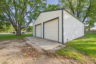 418 First Ave SW, Melrose, MN 56352 - Photo 33