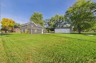 418 First Ave SW, Melrose, MN 56352 - Photo 3