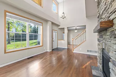7756 Buttercup Court, Chanhassen, MN 55317 - Photo 17