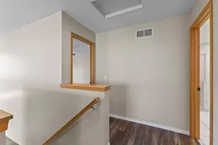 7756 Buttercup Ct, Chanhassen, MN 55317 - Photo 31
