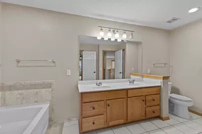 7756 Buttercup Court, Chanhassen, MN 55317 - Photo 43
