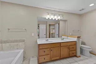 7756 Buttercup Ct, Chanhassen, MN 55317 - Photo 43