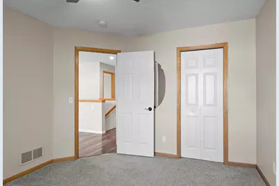 7756 Buttercup Court, Chanhassen, MN 55317 - Photo 47