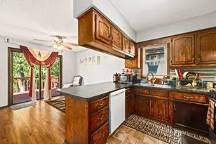 5525 Emerson Ave N, Brooklyn Center, MN 55430 - Photo 3