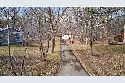 7602 Erie Avenue, Chanhassen, MN 55317 - Photo 3