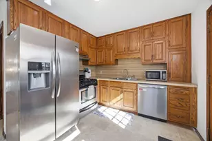 920 Magnolia Ave E, Saint Paul, MN 55106 - Photo 11