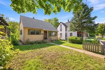 920 Magnolia Avenue E, Saint Paul, MN 55106 - Photo 1