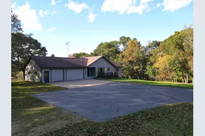 W2089 Spring Creek Road, Durand, WI 54736 - Photo 3