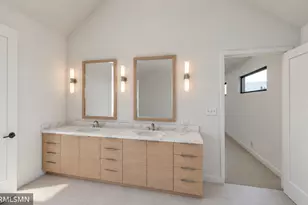 120 Spruce St, Mahtomedi, MN 55115 - Photo 13