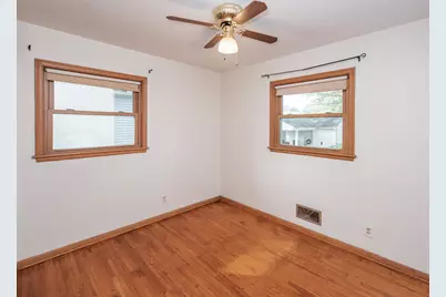 1595 Chamber Street, Saint Paul, MN 55106 - Photo 19