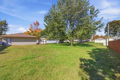 7208 Hartkopf Lane, Brooklyn Park, MN 55428 - Photo 19
