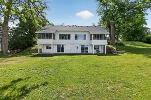 2627 Commerce Blvd, Mound, MN 55364 - Photo 3