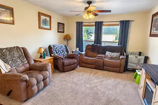 1314 Tainter St, Menomonie, WI 54751 - Photo 7